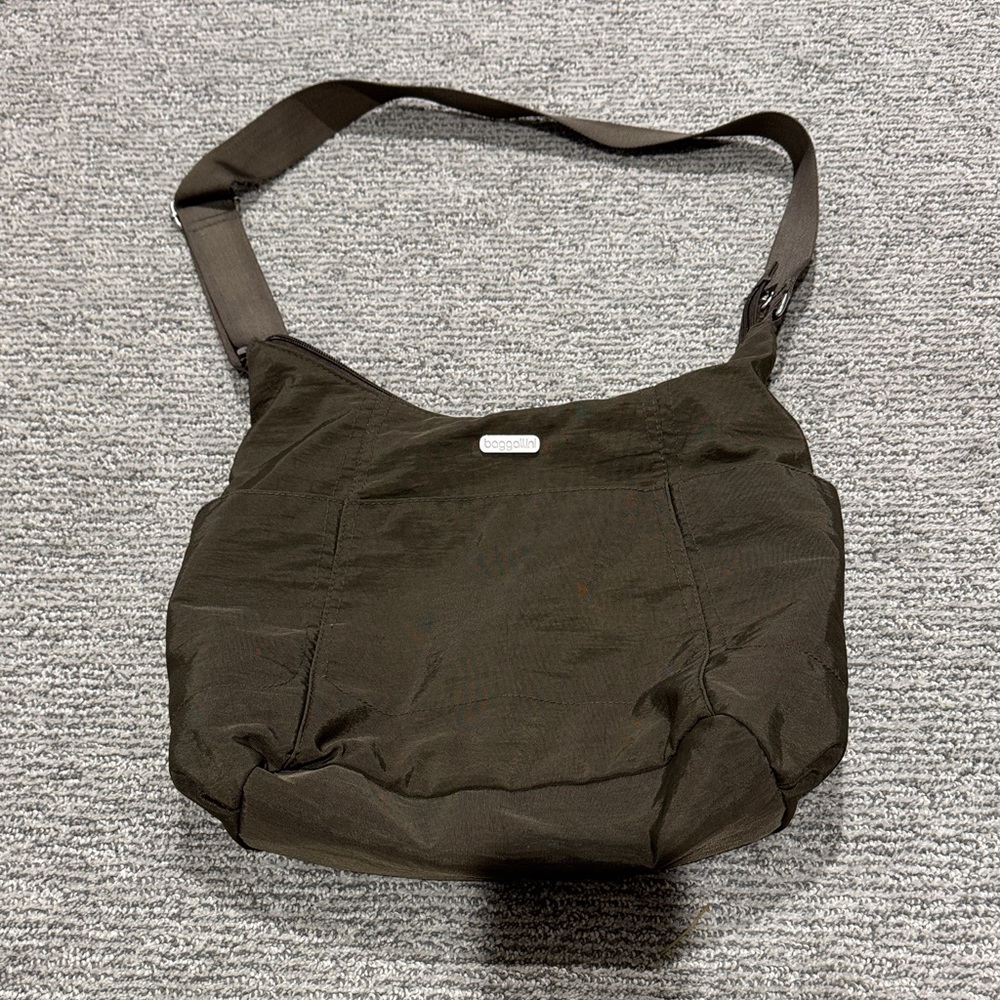 Baggallini Brown Shoulder Bag